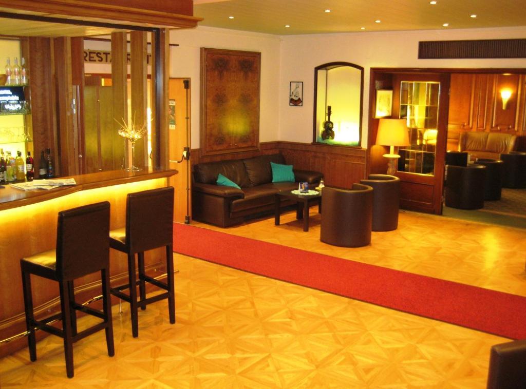 Hotel Restaurant Aux Trois Roses La Petite-Pierre Εξωτερικό φωτογραφία