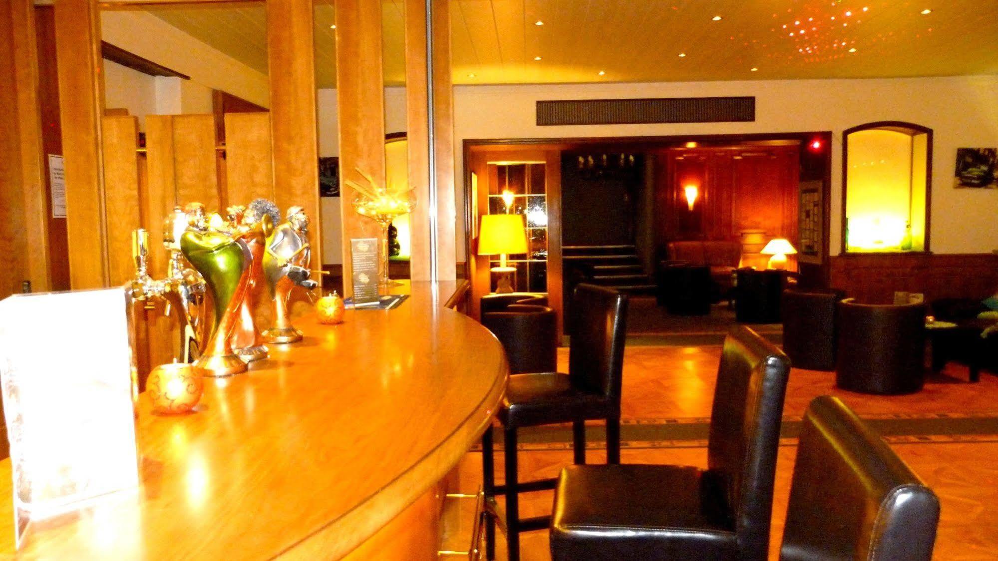 Hotel Restaurant Aux Trois Roses La Petite-Pierre Εξωτερικό φωτογραφία